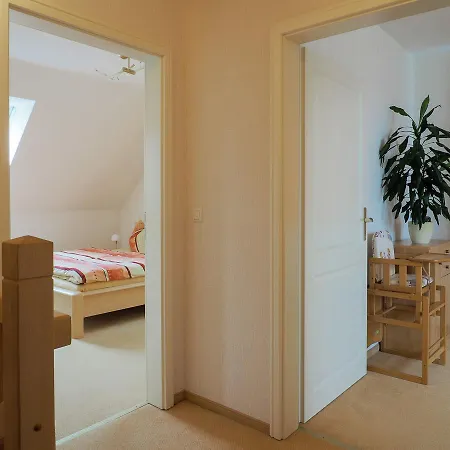 Apartamento Modernes In Mit Garten *